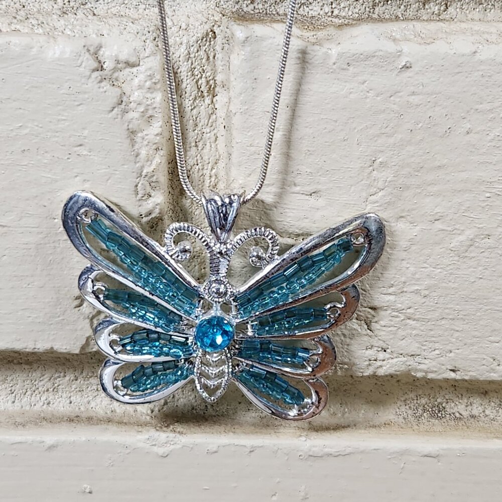 Vintage Womens 925 Silver Crystal Beaded Blue Butterfly Necklace